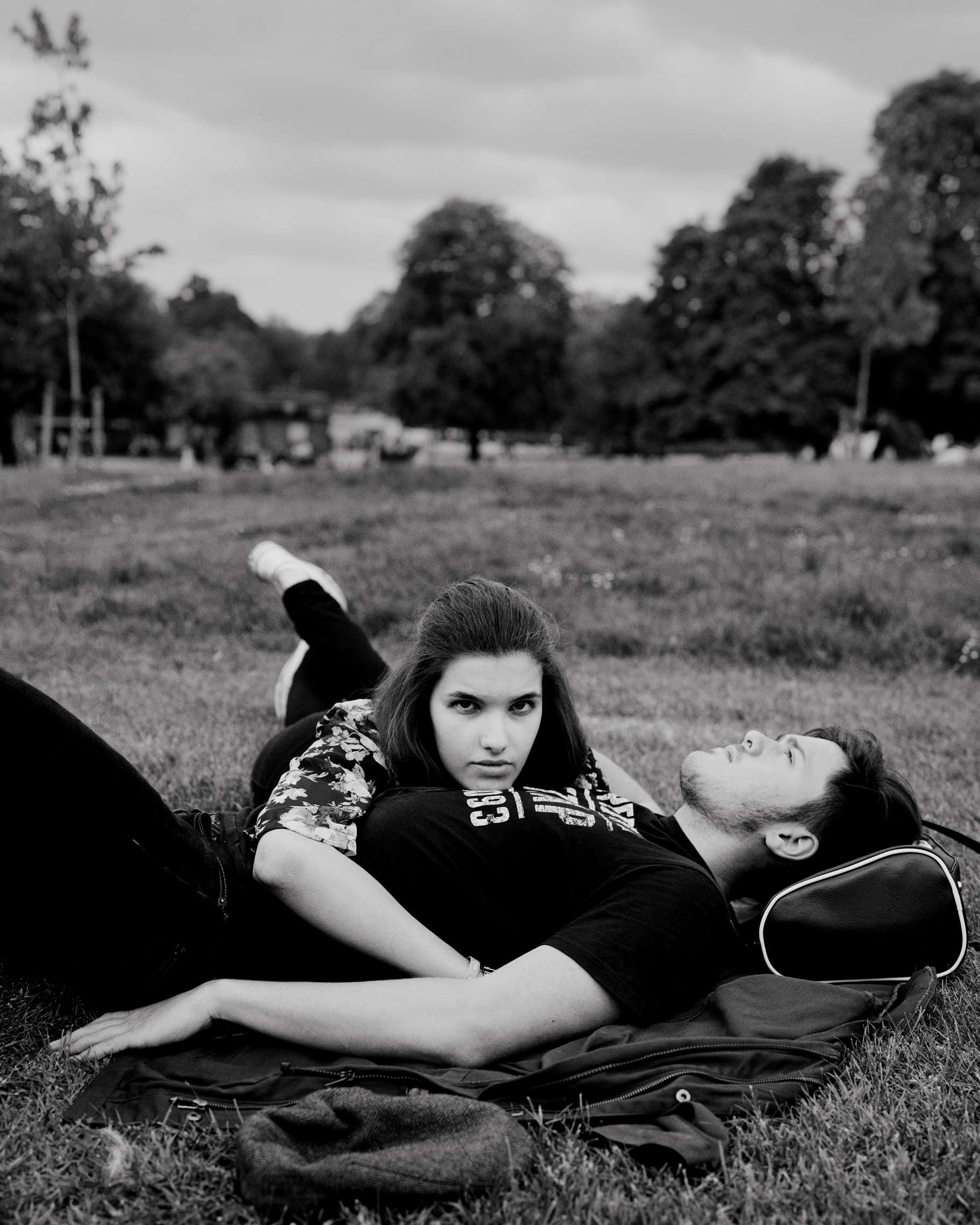 10717 05. Portrett 25.05.2015 Europas ungdom Fra portrettserien "Europas ungdom", et prosjekt om unge europeere. Natalia Garcia (16) og Louis Bristow (18), London, Storbritannia.